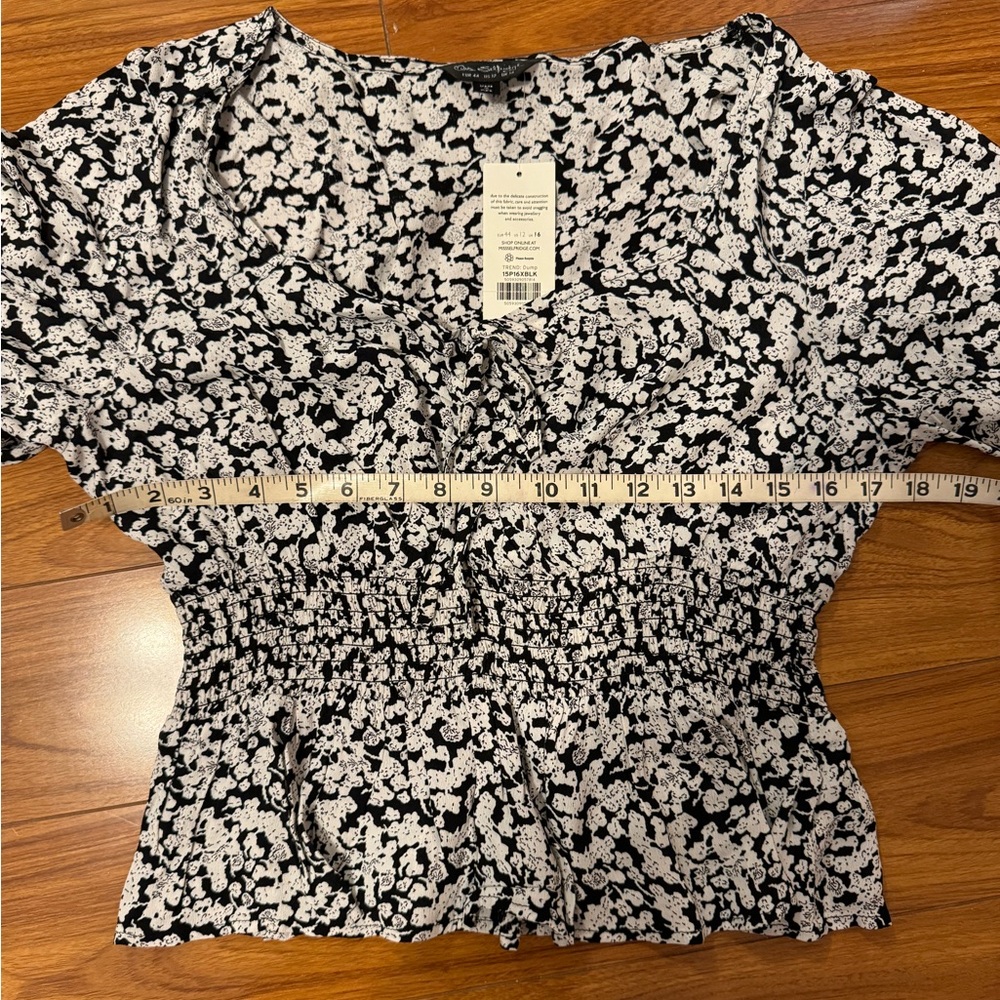 ASOS Miss Selfridge shirred blouse - Picture 6 of 10